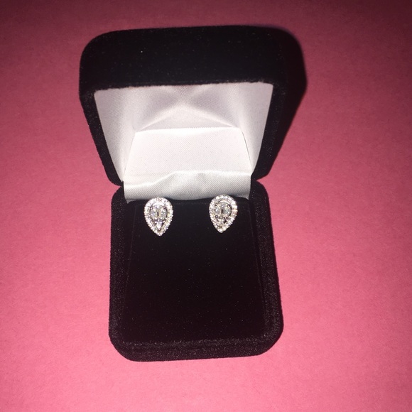 NWOT - Sterling Silver Teardrop Stud Earrings – Cubic Zirconia Halo Sparkle - Picture 7 of 7